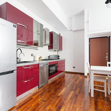 Guesthost - Cosy Apt Close To Piazza Insubria מילאנו מראה חיצוני תמונה